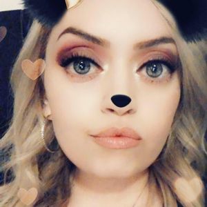 Meet your Posher, Natasha